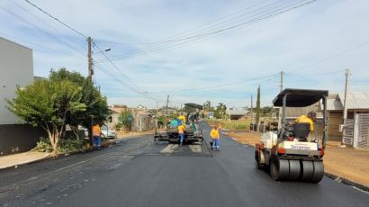 Obras de pavimentação no bairro Tacca estão em ritmo acelerado