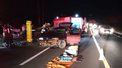 Motorista fica preso às ferragens do veículo após acidente em Xanxerê