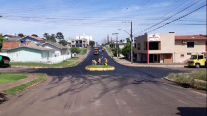 Iniciadas obras de recapeamento asfáltico nas ruas Maranhão e Anildo Hansen