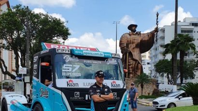 Truck de Felipe Tozzo é atração em Chapecó