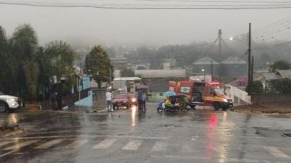 Motociclista fica ferido após acidente em Faxinal dos Guedes