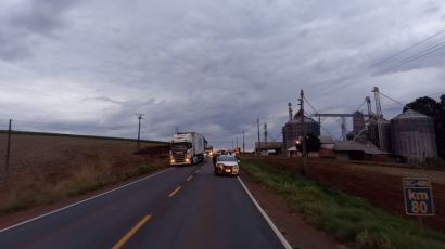 Colisão lateral entre três veículos é registrada em Bom Jesus