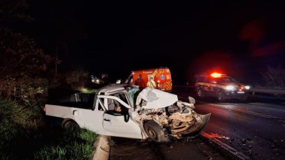 Colisão traseira entre carro e caminhão deixa uma pessoa ferida em Xanxerê