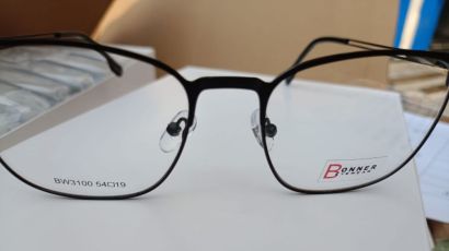 Cerca de 2,8 mil óculos contrabandeados são apreendidos na SC-480, em Xanxerê