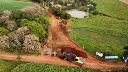 Obras do Projeto Chapecozinho exigem interrupção de trecho da estrada geral em Xaxim