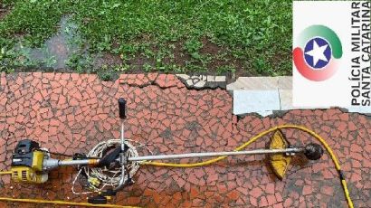 Morador de Xanxerê aciona a polícia após encontrar roçadeira em seu pátio