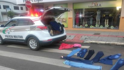 Casal é preso após furtar loja no Centro de Xanxerê