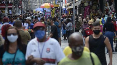 Expectativa de vida no Brasil sobe para 76,8 anos; dados não consideram a pandemia da covid-19
