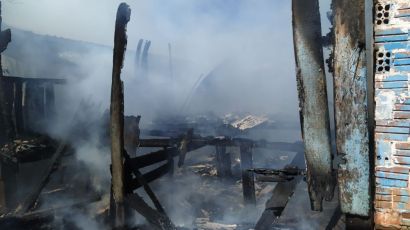 Incêndio deixa residência completamente destruída em Xanxerê