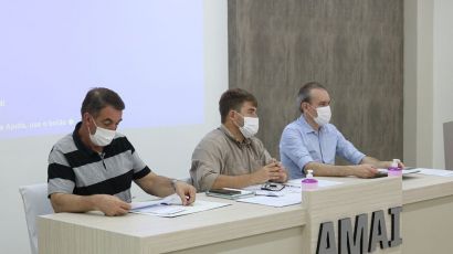 Secretários Municipais de Saúde participam de reunião da CIR na Amai
