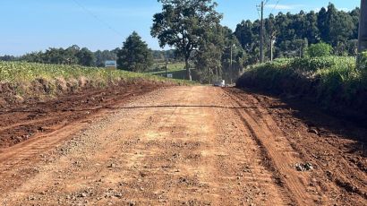 Iniciada obras para pavimentação do acesso à Linha Cambuinzal