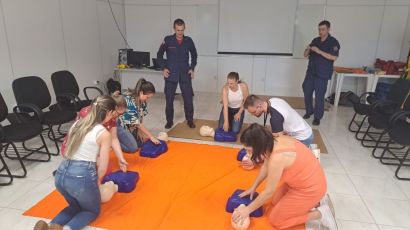 Equipe da saúde que atuará na ExpoFemi passa por capacitação 