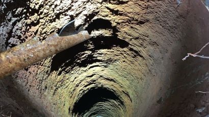 Bombeiros de Xanxerê resgatam filhote de gato que caiu em poço